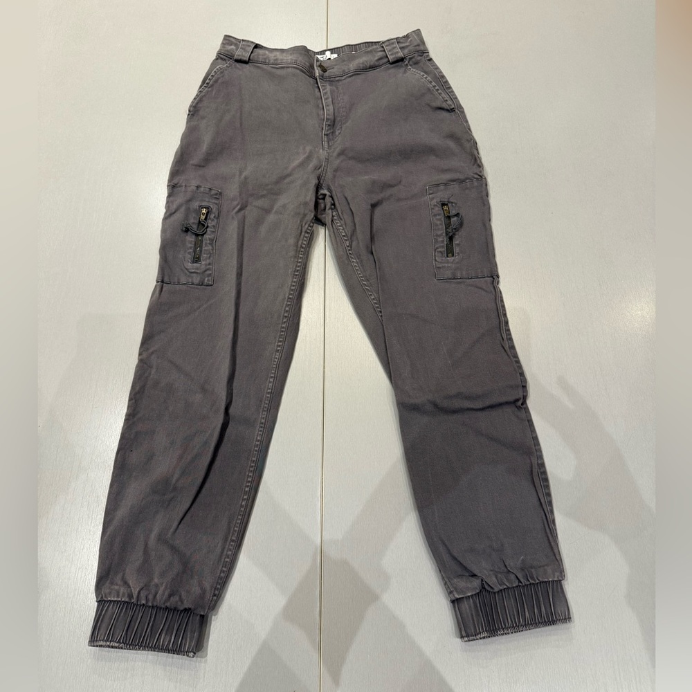 Hollister Charcoal Cargo Pants - see description